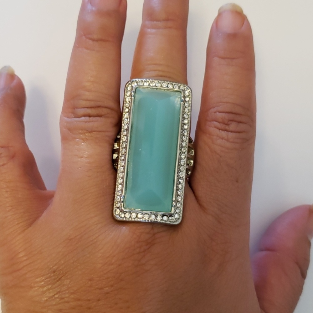 Ring - Picture 4 of 4